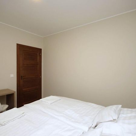 Mosoly Deluxe Apartman Gyula Eksteriør billede
